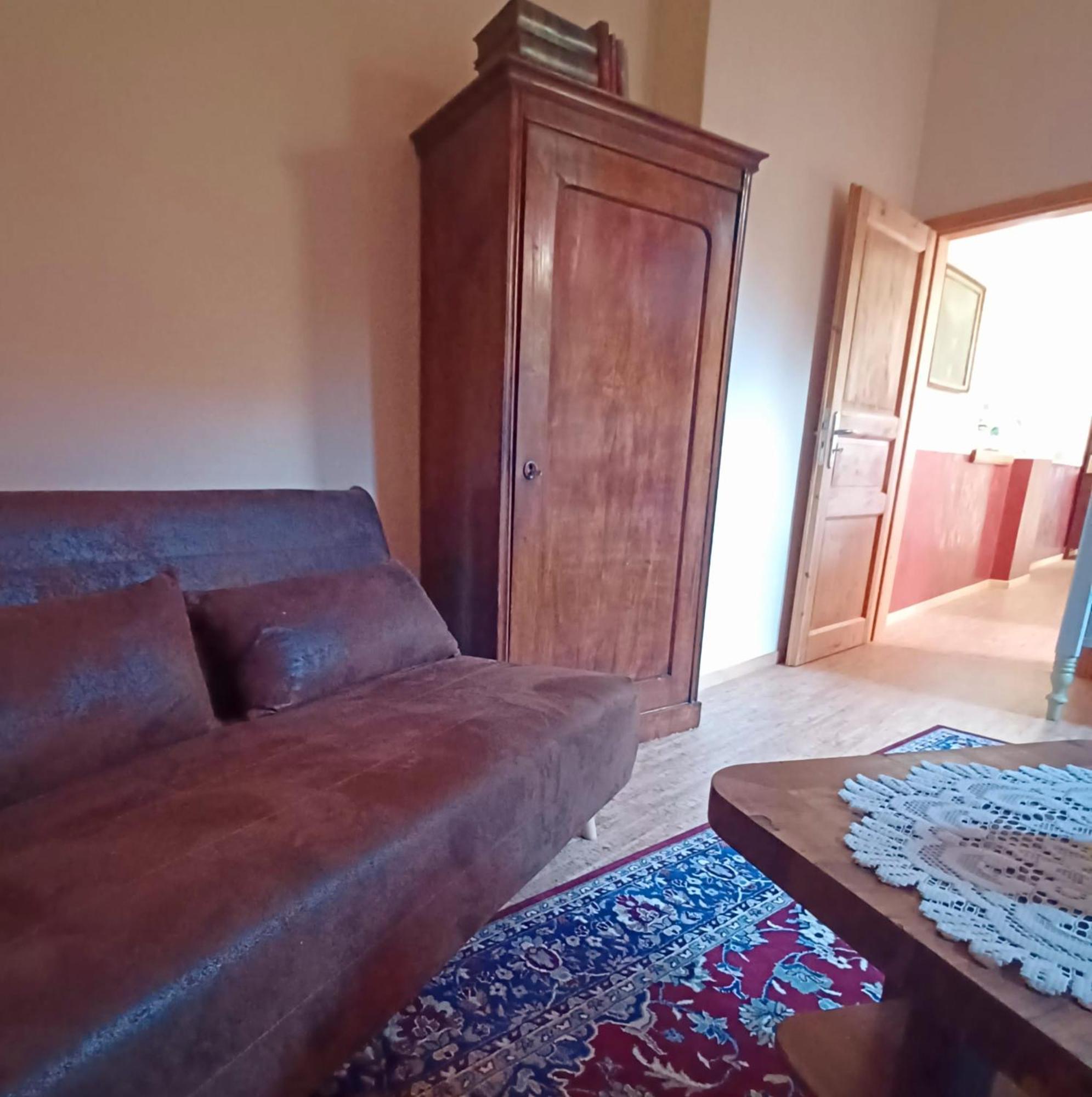 Ferienwohnung Antik غوتا المظهر الخارجي الصورة